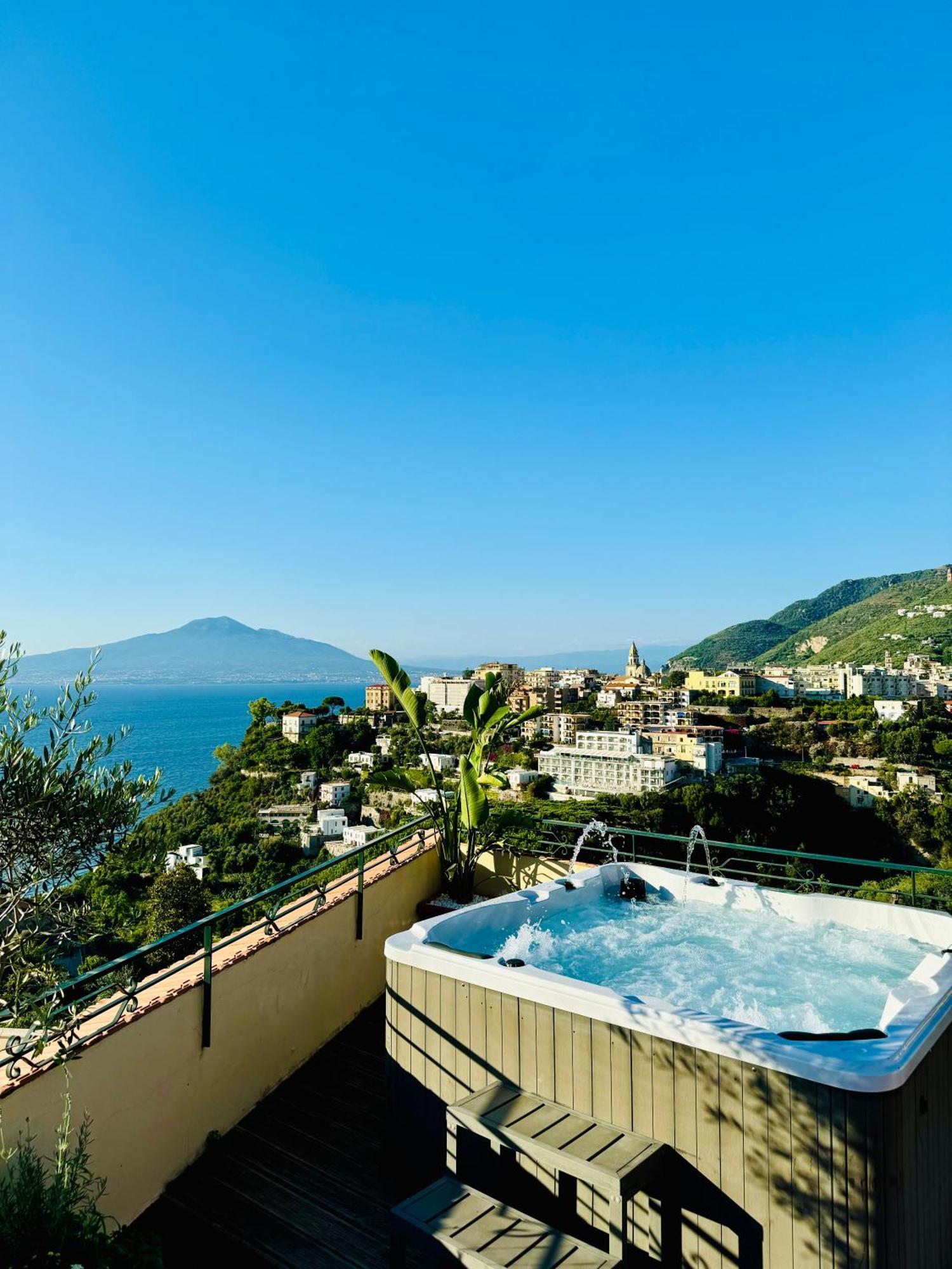 Vesuvio View Vico Equense Exterior foto
