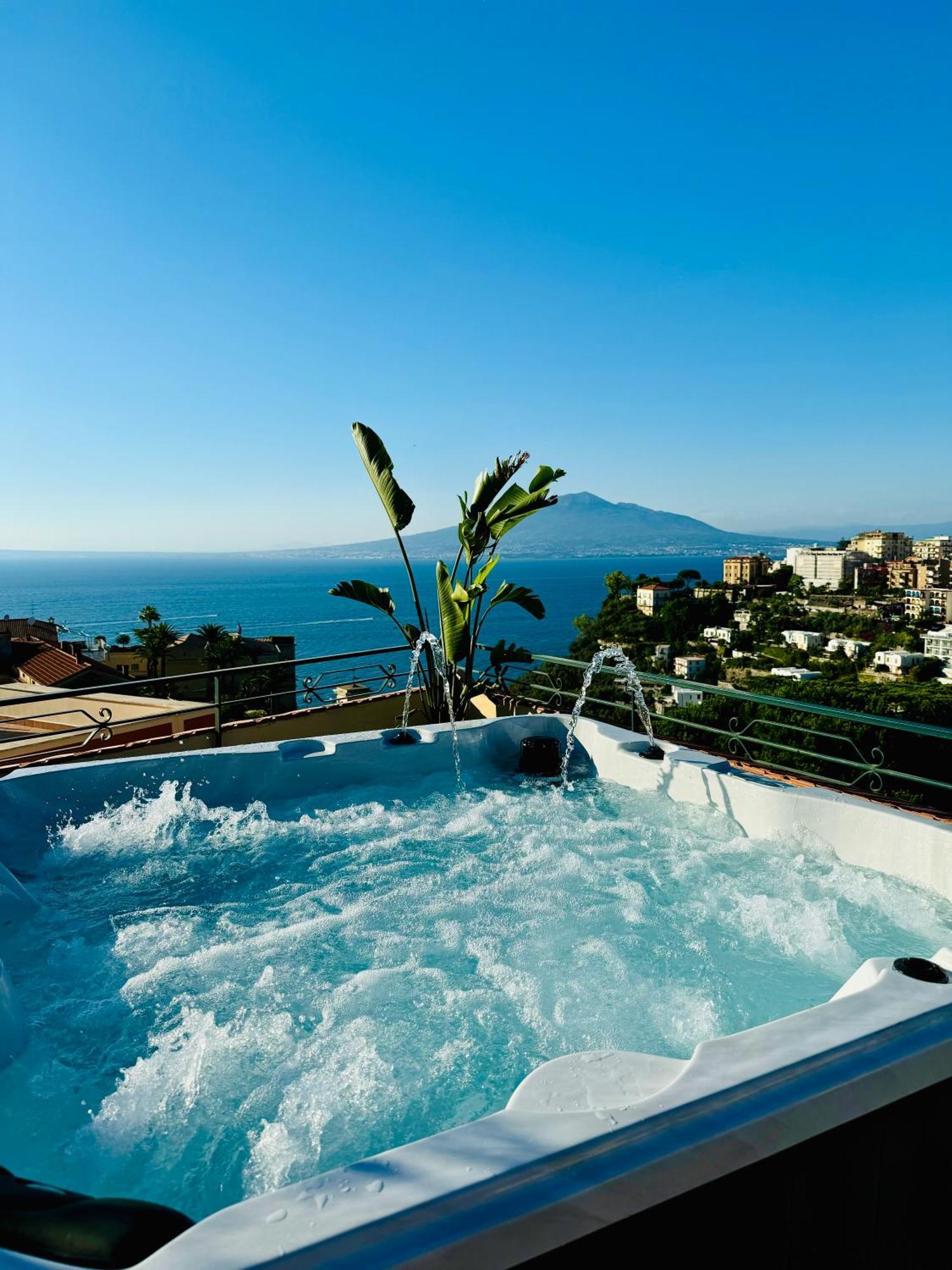 Vesuvio View Vico Equense Exterior foto